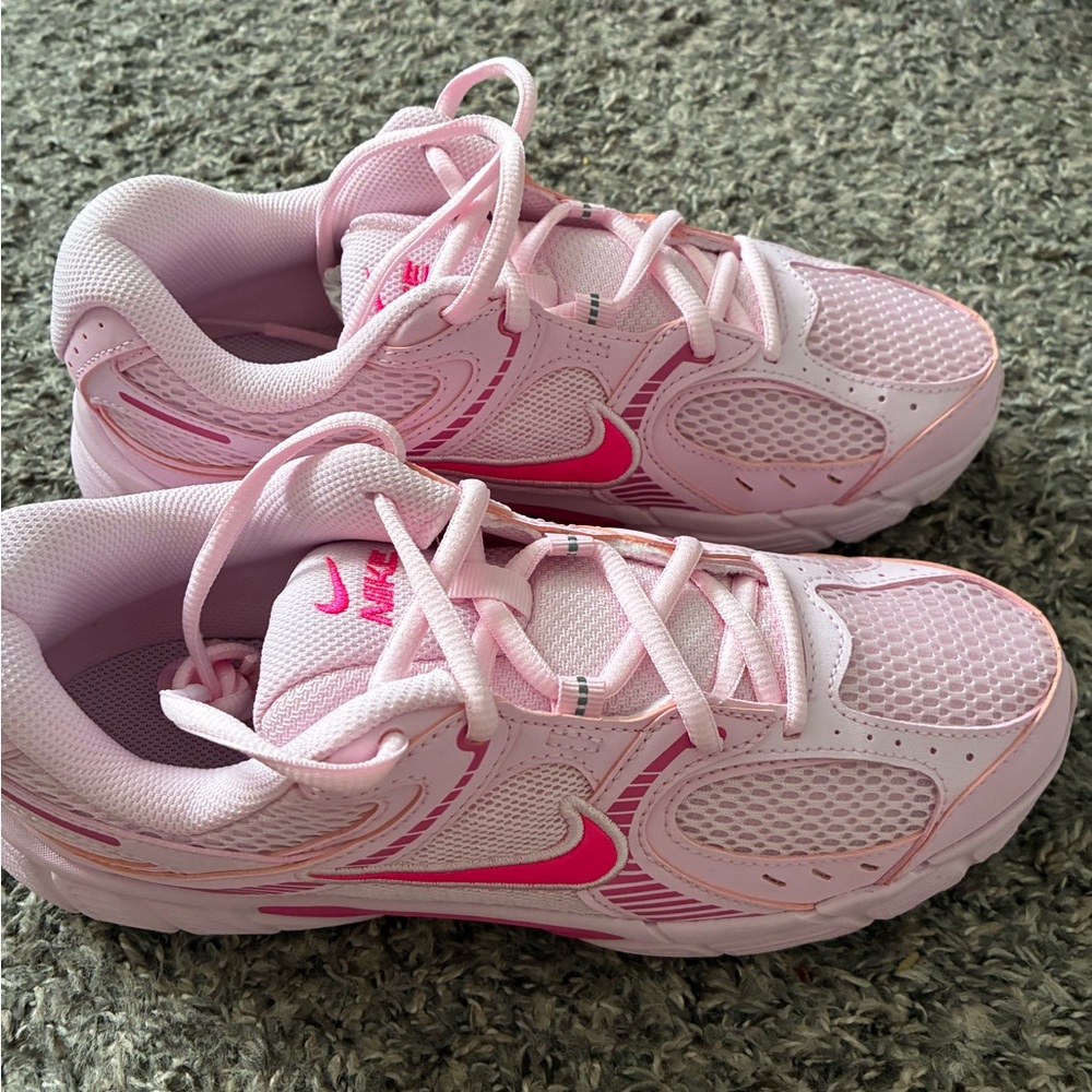NIKE V5 RNR